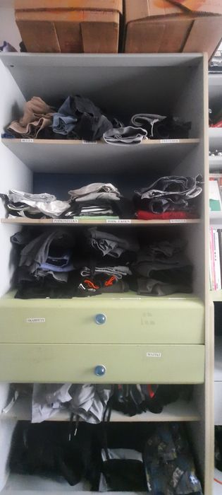 Piętrowe łóżko z biurkiem i zestawem do pokoju dziecka