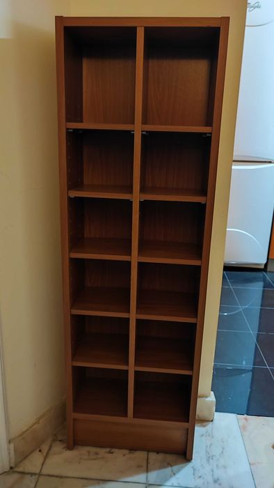 Móveis para CD's e DVD's cor de cerejeira