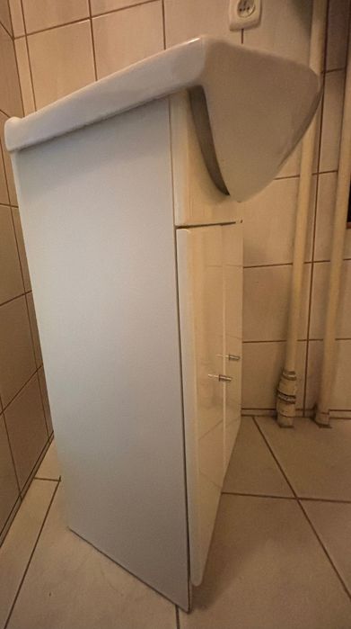 Umywalka kompletna z baterią+szafka