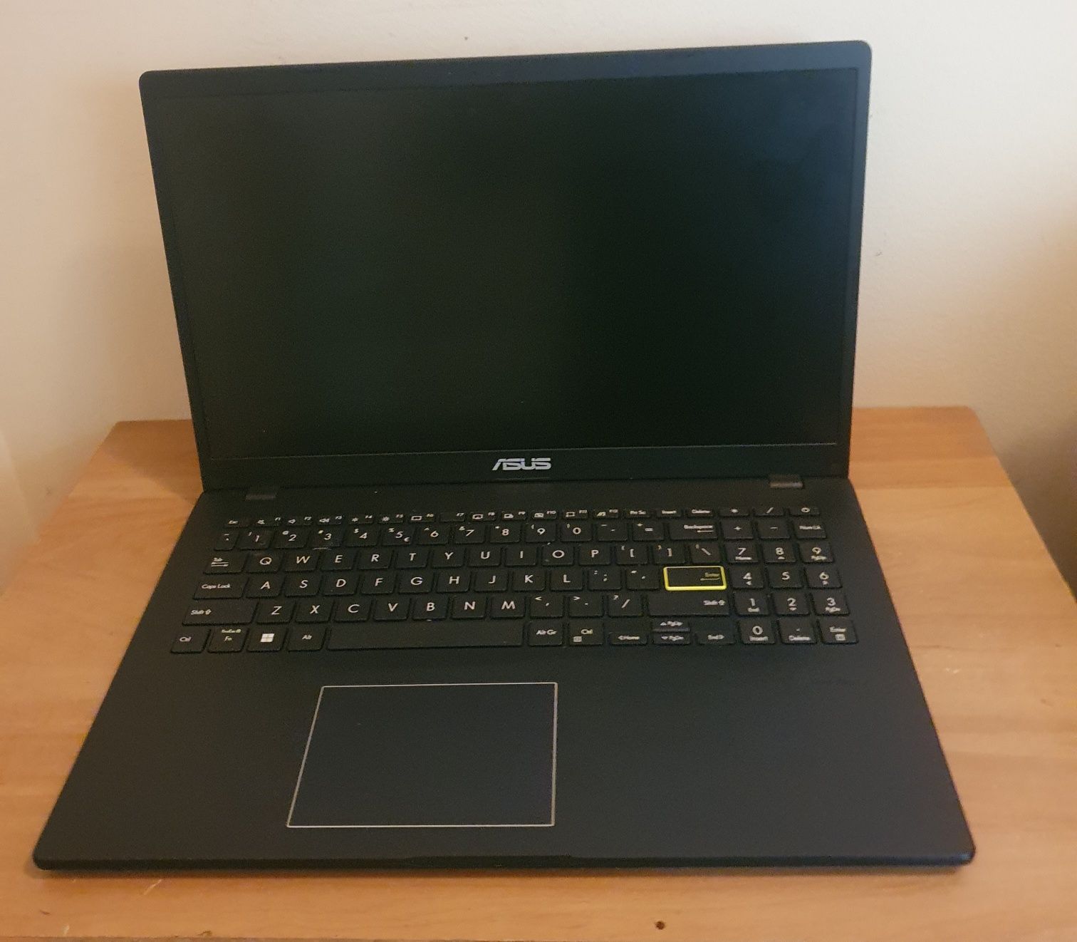 Laptop Asus Vivobook E510KA