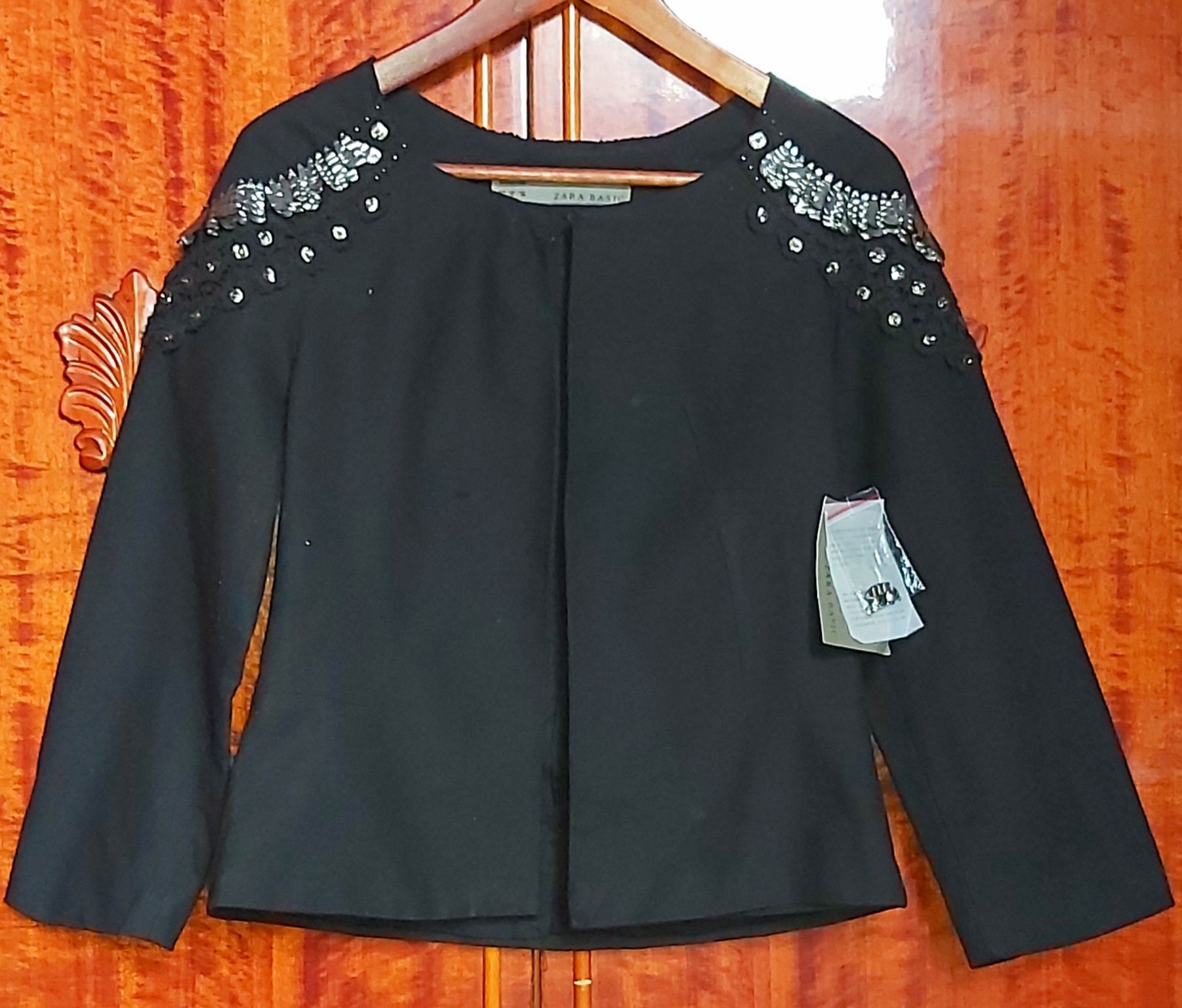ZARA Basic Nowa Marynarka Kurtka Żakiet z haftem cekiny Rozmiar M