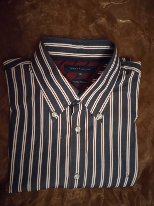 Koszula Męska ' Tommy Hilfiger '. (OKAZJA)