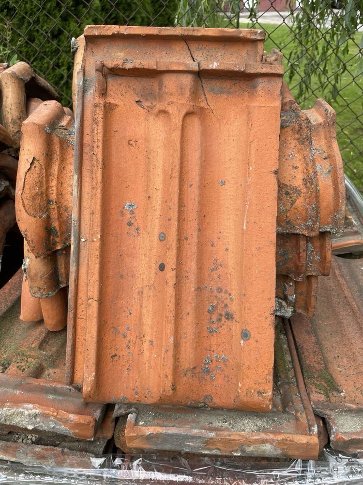 Dachówka ceramiczna stara z rozbiorki dworku
