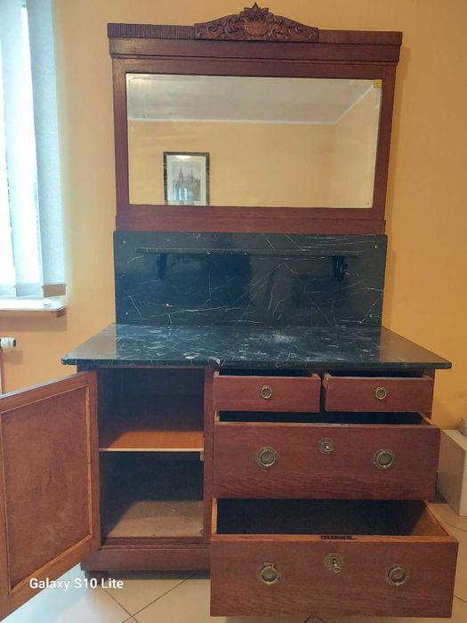 Meble dębowe antyk.