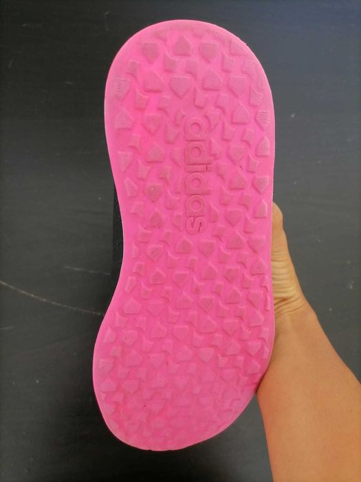 ADIDAS de menina nº30  - BOM ESTADO - Portes Incluídos