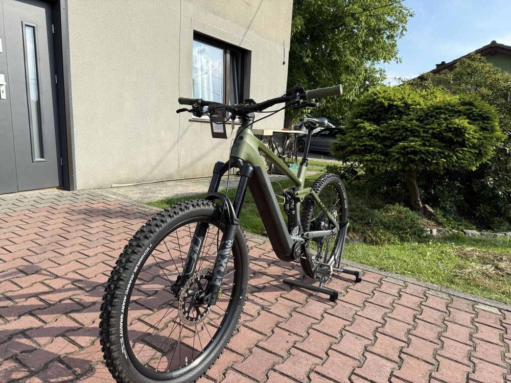 CUBE (M) STEREO HYBRID 160 HPC TM 750Wh KARBON 1530 KM 27,5" [no.276]