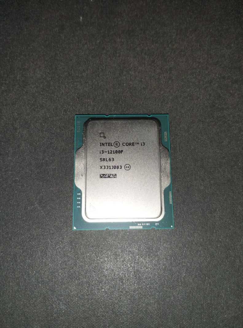 Процесор Intel Core i3-12100F 3.3GHz/12MB + кулер
