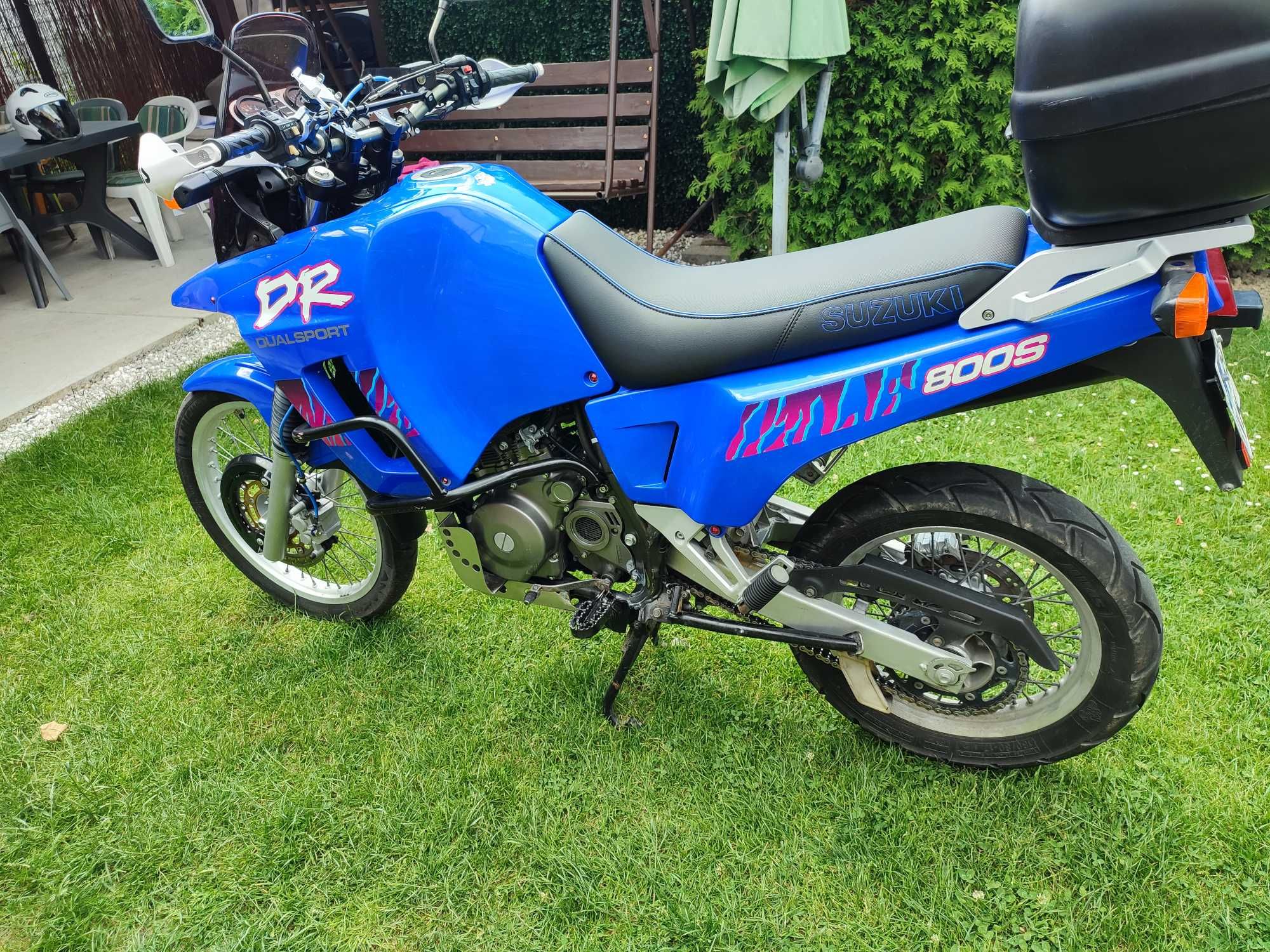 Suzuki dr big 800