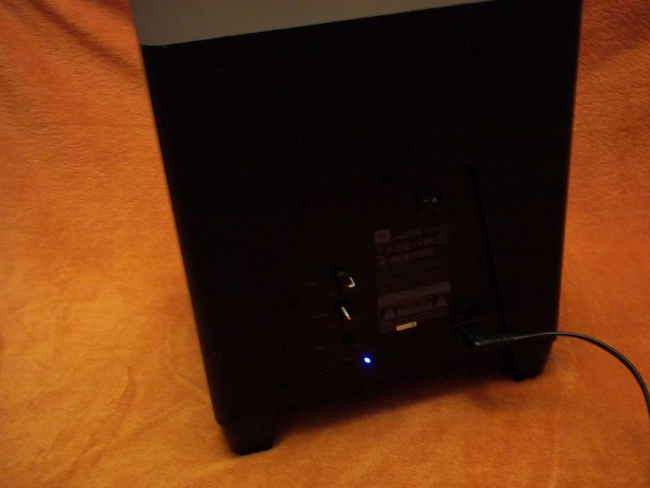 Subwoofer SB 400 JBL