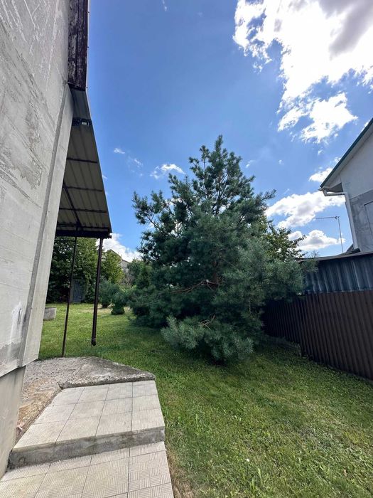 Продаж будинку з 4 спальнями та гаражем | Ружична, 6 соток