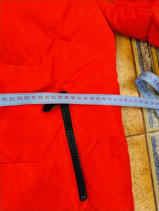 Продам пуховик теплий