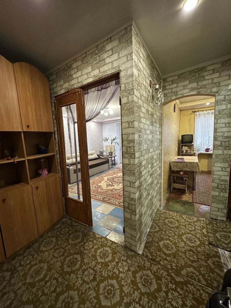 Продам 1-комн Чешка YANOVA