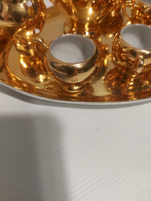 Złocony serwis dla lalek Ćmielów