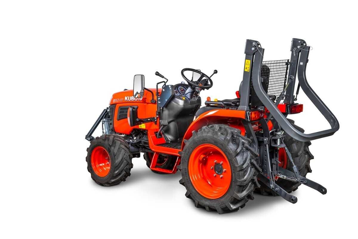 Traktor KUBOTA B1181 z kołami rolniczymi | 4X4 | 17km | 778cm3 | 649kg
