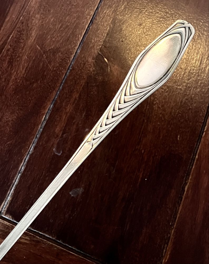 Art deco - Gigantyczna, posrebrzana chochla - Walbreu 40cm wazówka
