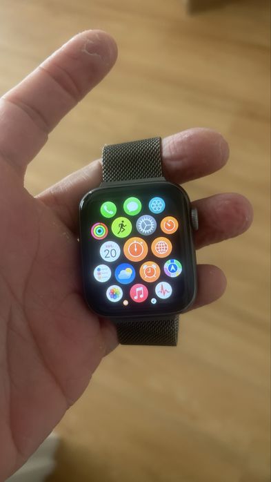 Vendo apple watch 4 serie