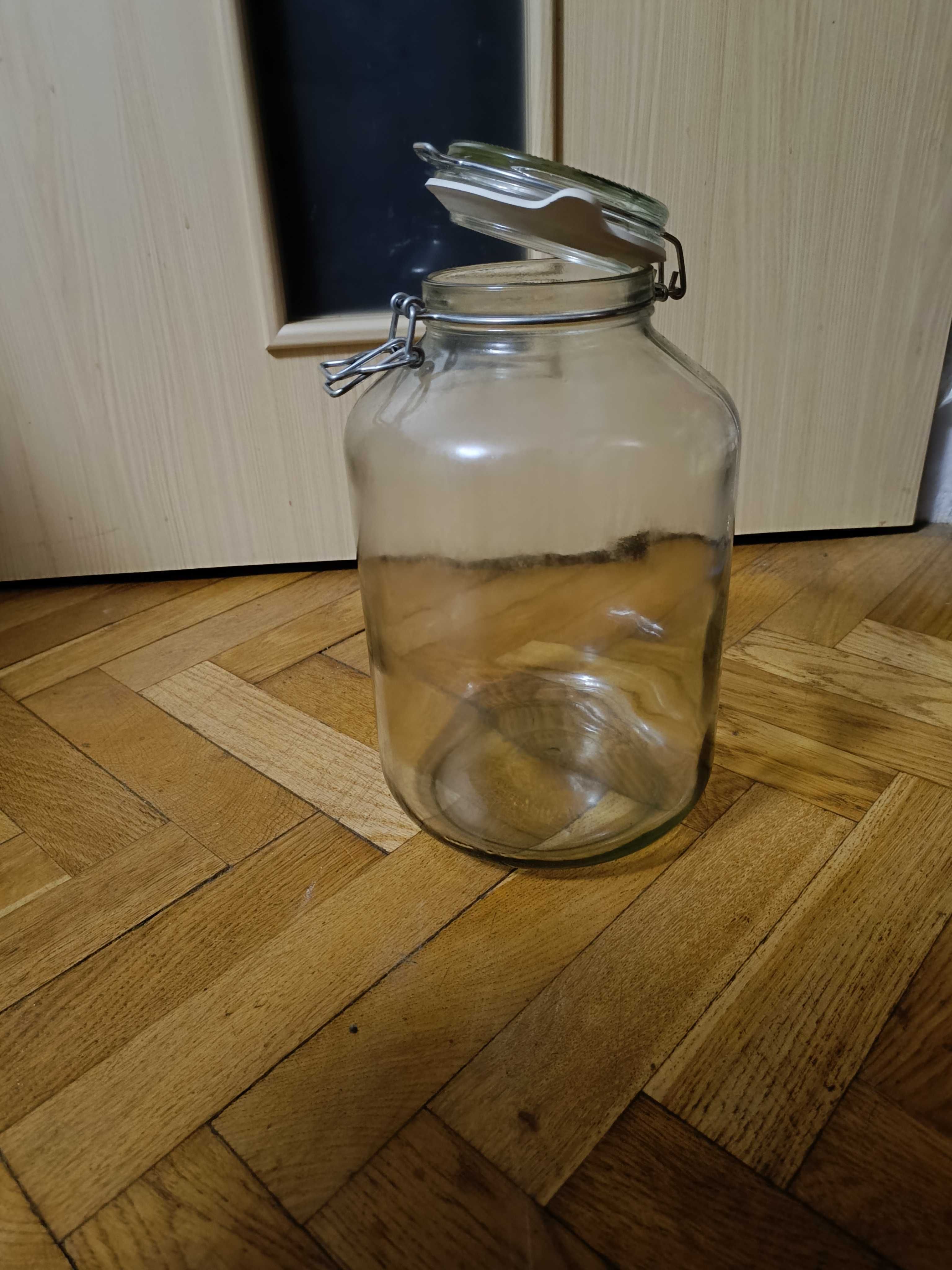 Pojemnik szklany zamykany