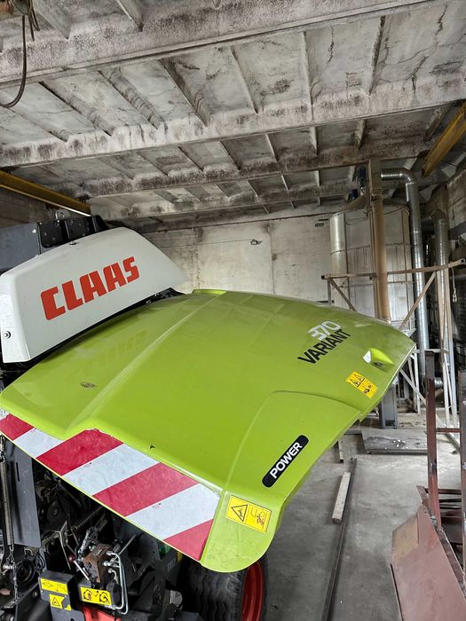 Продається прес-підбирач Claas Variant 370 power