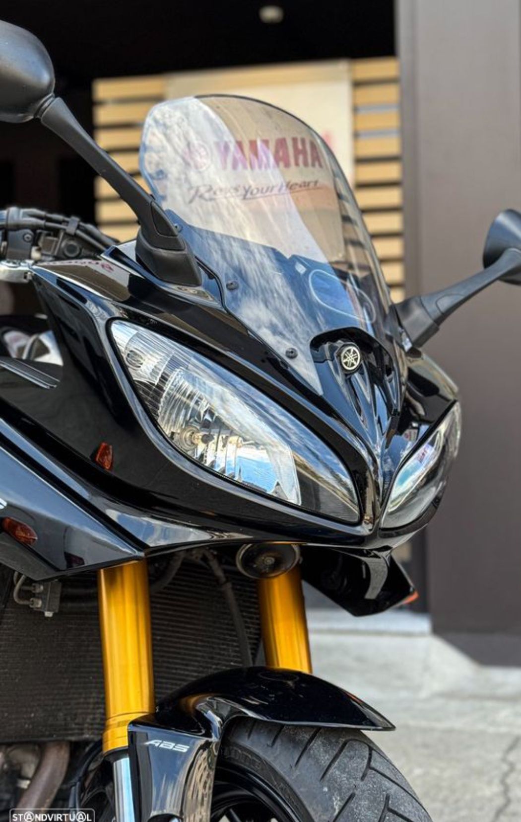 Yamaha Fazer FZ8-SA