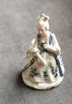 Porcelanowa figurka IVO dworska dama