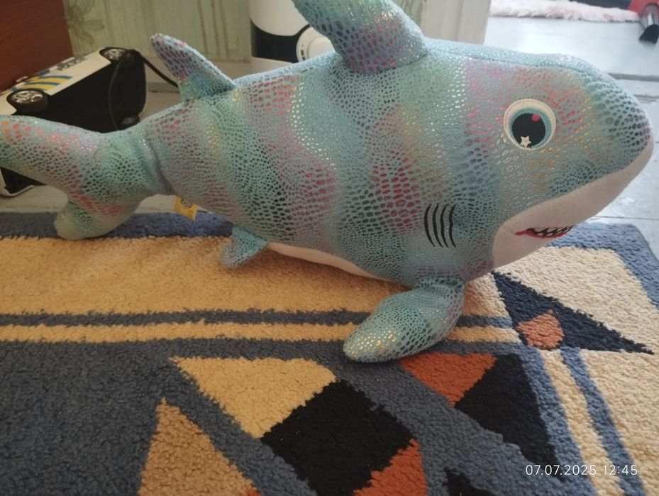 Продам іграшки м'які