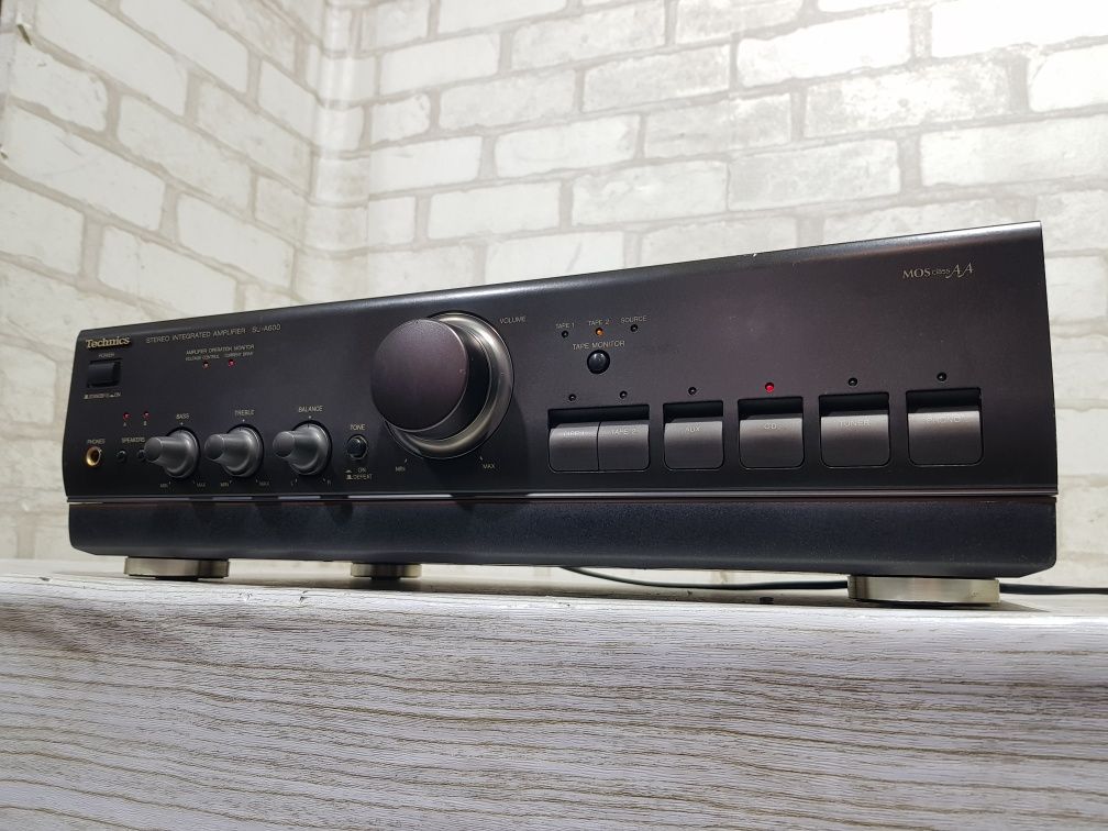 Стерео підсилювач TECHNICS SU-A600, *2x70 Вт, б/у з Німеччини