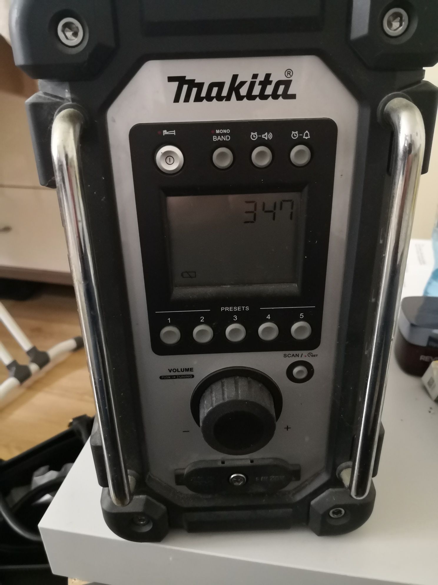 Radio MakitaDMR107