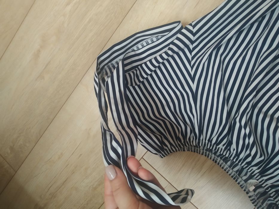 Sukienka czarno-biała