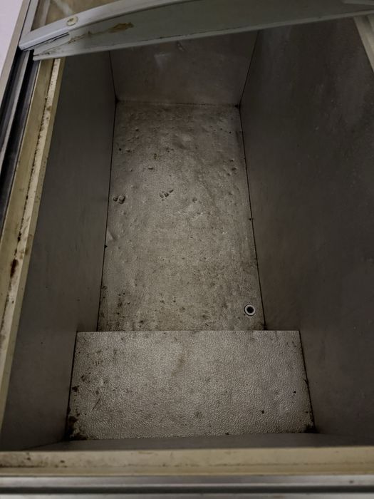 Продам морозилку, морозильный ларь, морозилка со стеклом