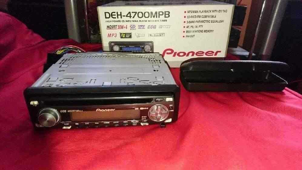 Radio samochodowe Pioneer DEH-4700MPB