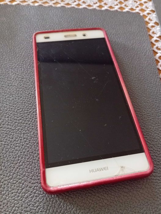 Telefon Huawei uszkodzony na czesci