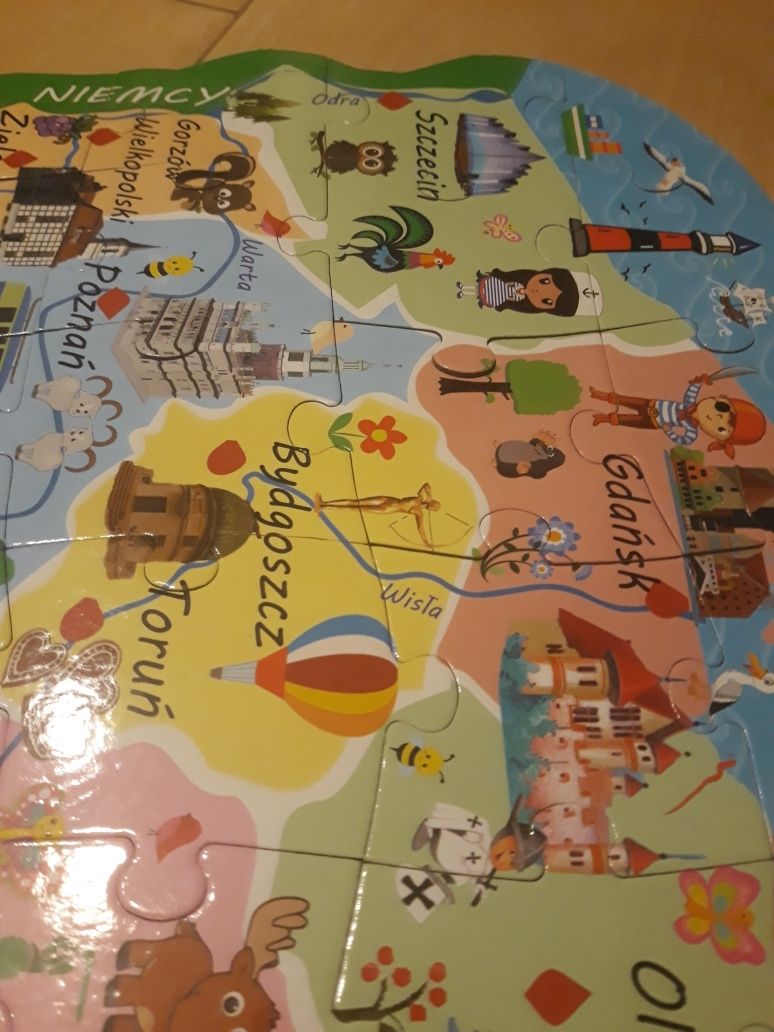 Puzzle mapa świata