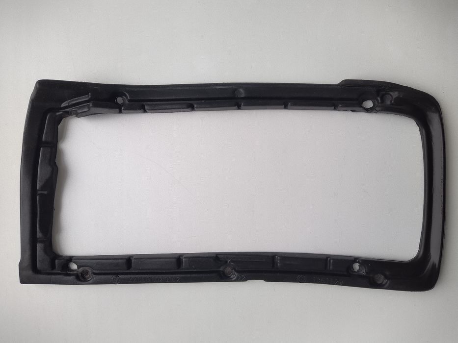 Залишки запчастин BMW E12 (518, 520, 525, 528, 530, 535) 1972-1982