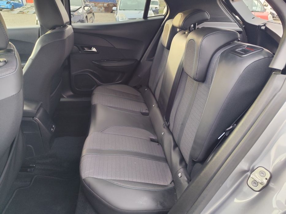 Peugeot 2008-E Eléctrico 2023