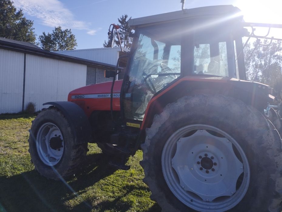 Massey Ferguson 6260