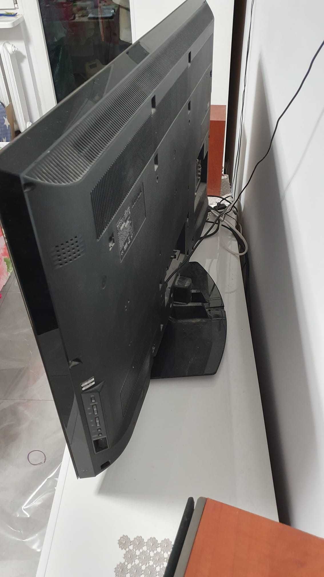 Telewizor Sony KDL-46Z5500