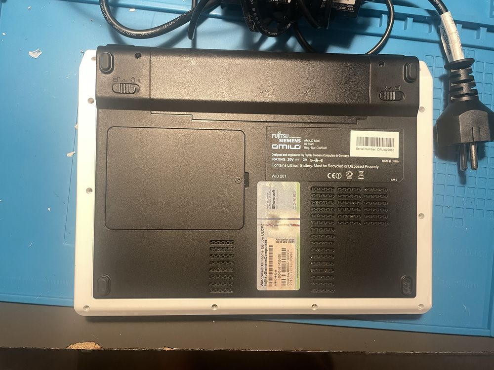 Laptop Fujitsu Amilo Mini Ui3520