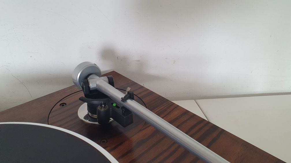 Micro Seiki BL-51 , Rega RB-250 , goldring 1012 gx