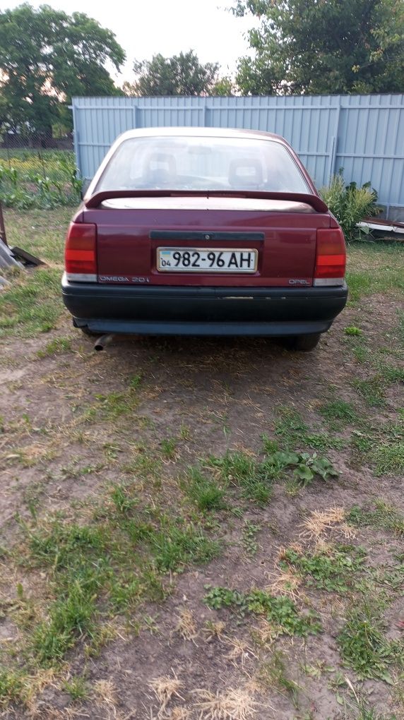 Продам Opel omega 2.0