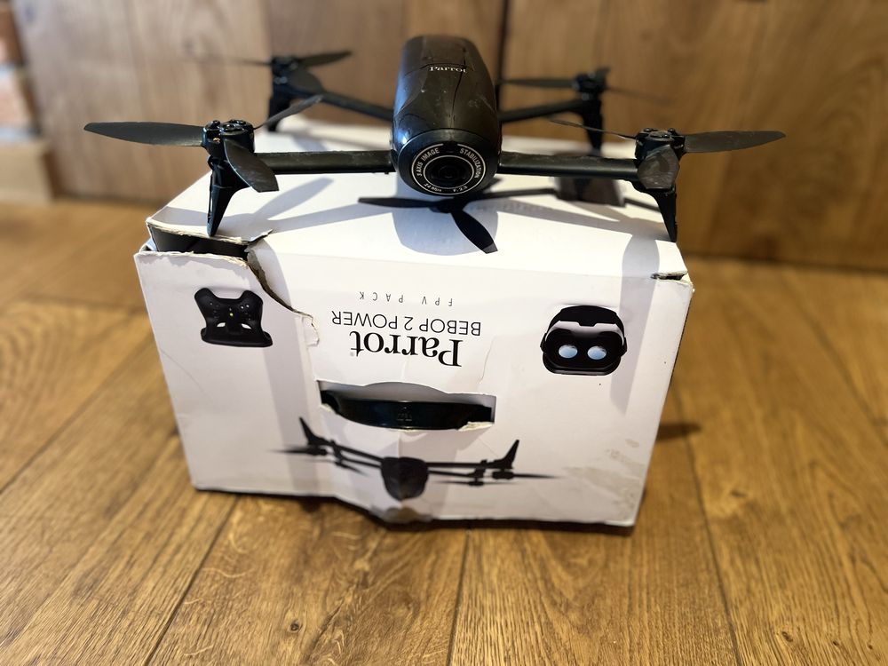 Drone Parrot Bebop 2 Power FPV – usado com caixa original