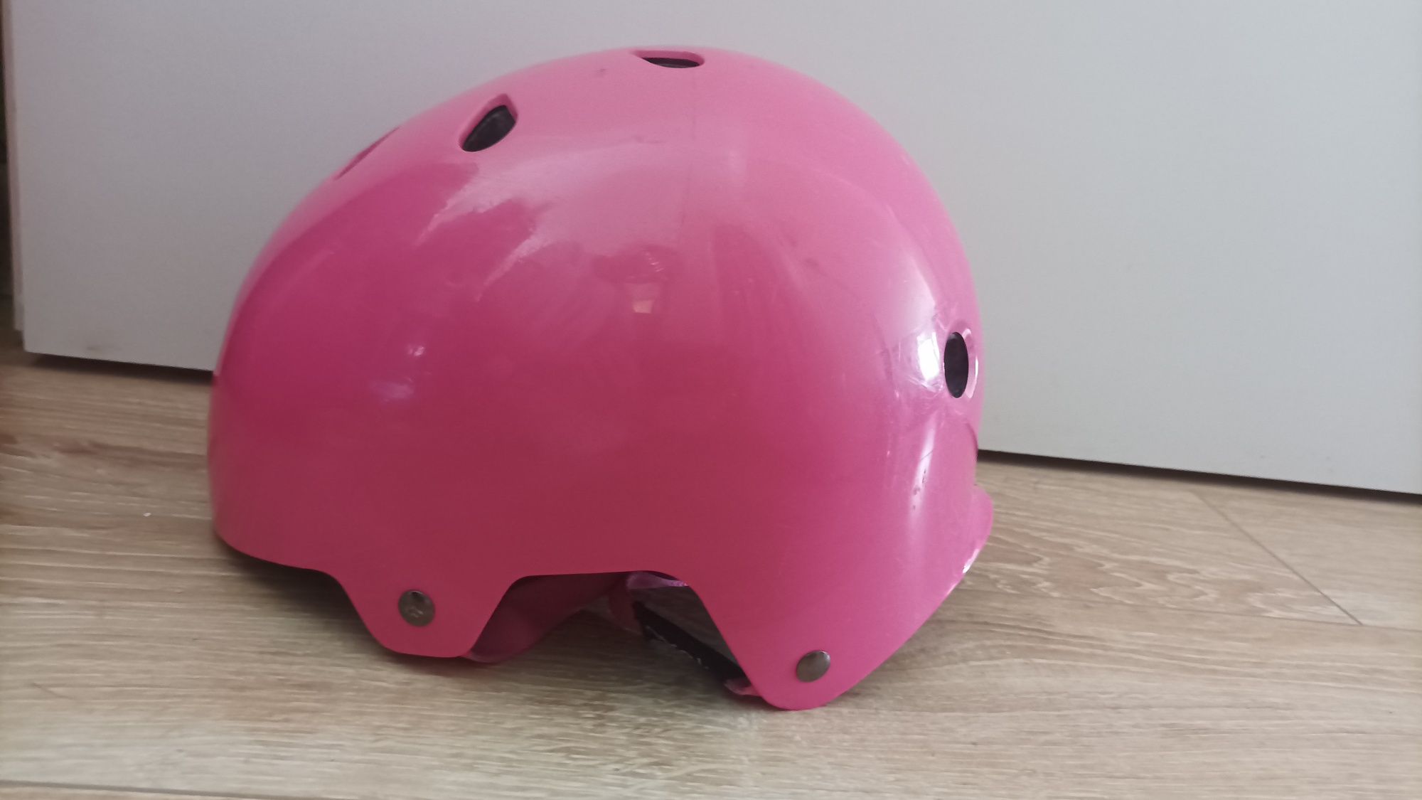 Kask różowy 50-54 cm, Nerka saszetka z pieskami