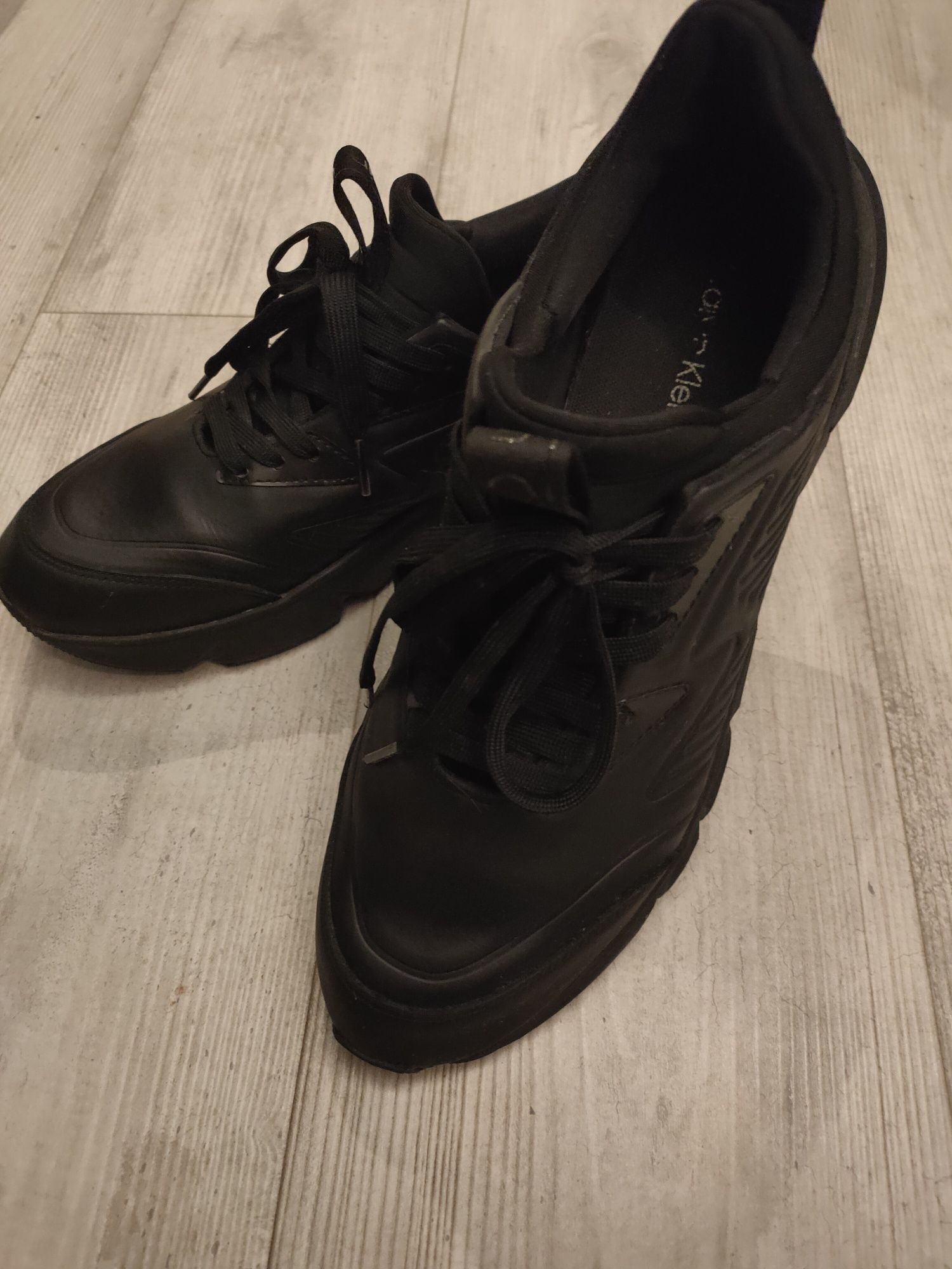 ~!Calvin Klein Sneakersy Low Lace Up Lth HM0HM00317 rozm.42!~