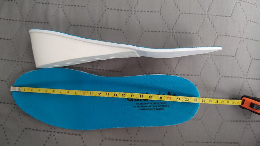 Кросівки хайтопи ADIDAS на танкетці, 36,5 р., 22,5-23,5 см