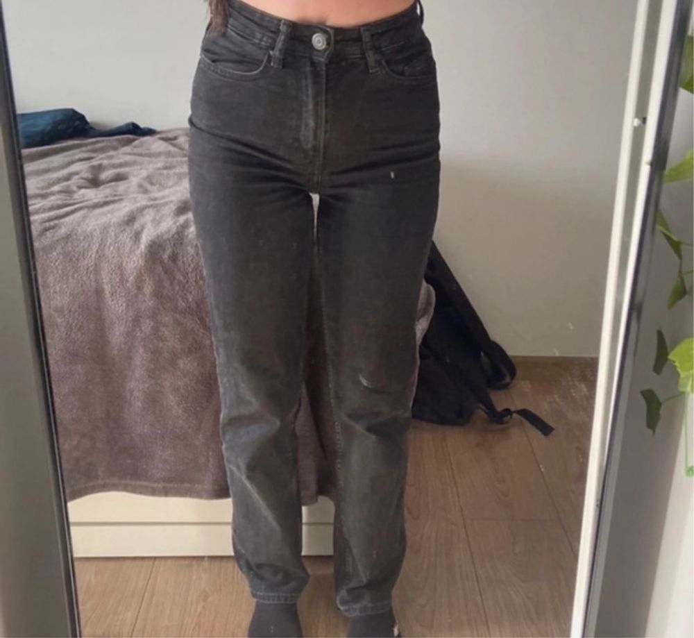 H&M mom jeans mom jeansy z szerokimi nogawkami wysoki stan XS 34