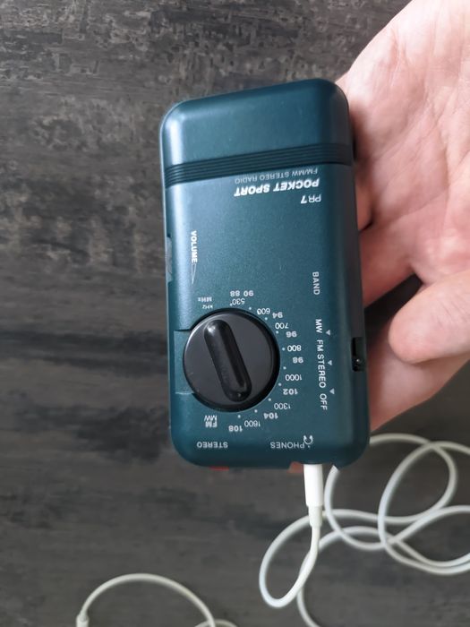 Карманное радио радиоприемник PR7 pocket radio Apple наушники