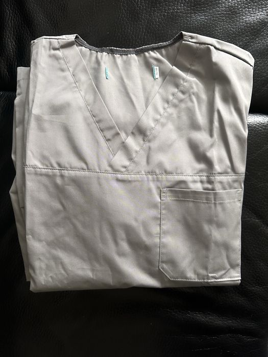 Хірургичка чоловіча костюм