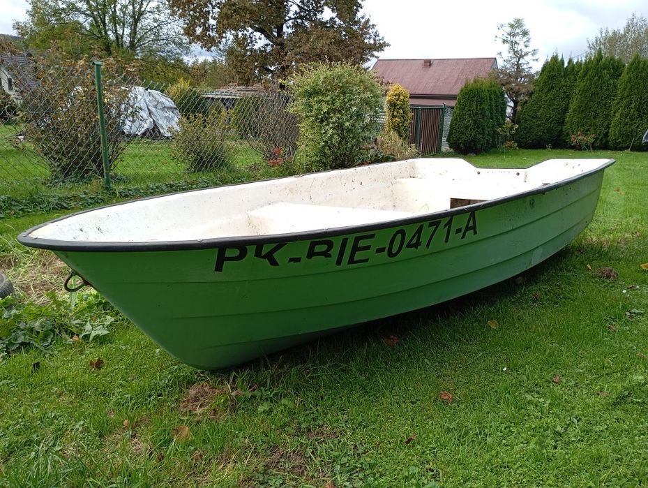 łódka wędkarska wiosłowa