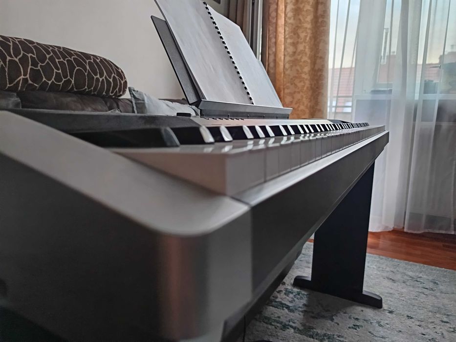 Pianino cyfrowe CASIO CDP-130 cały zestaw + pokrowiec!