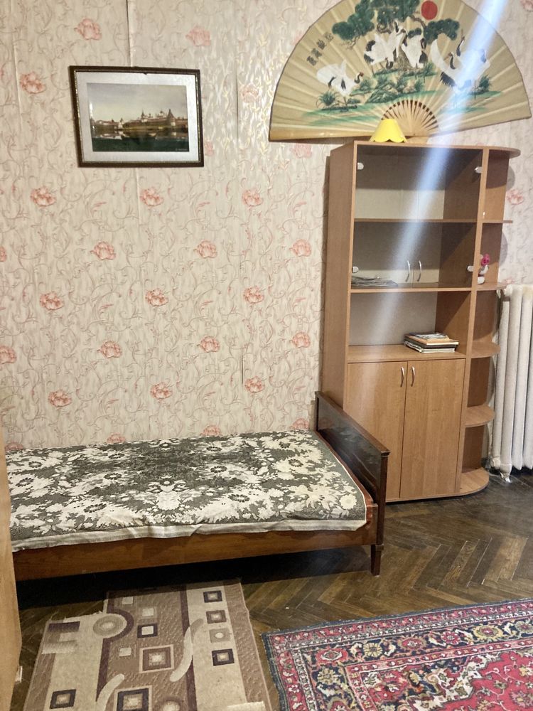 Сдам 1к.кв.Центр,м. «Научная» ул.Данилевского недорого.