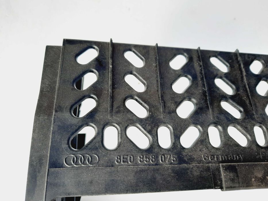 Ramka radia 2DIN kosz  Audi A4 B6 B7 Rybnik